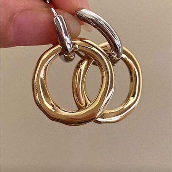 Elegant Gold and Silver Hoop Earrings - Picture 2 of 2